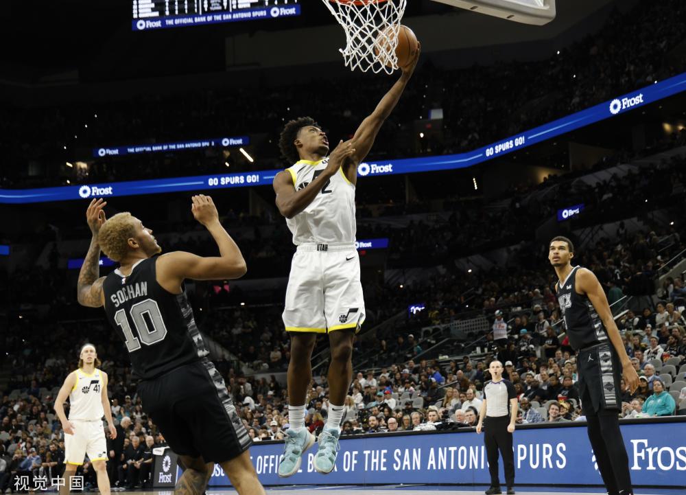 不同的是 不同的是