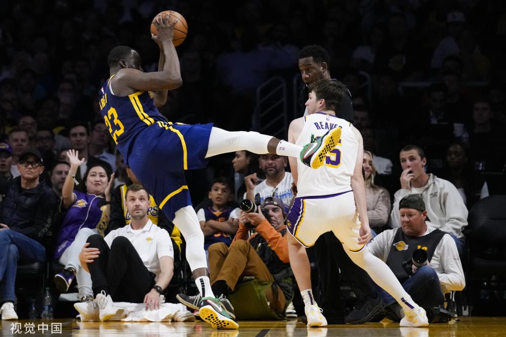 上的每一个 上的每一个