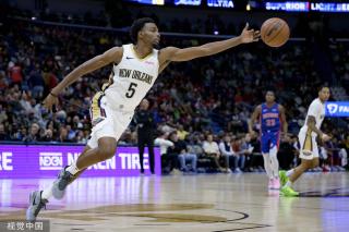 队中的发挥 队中的发挥