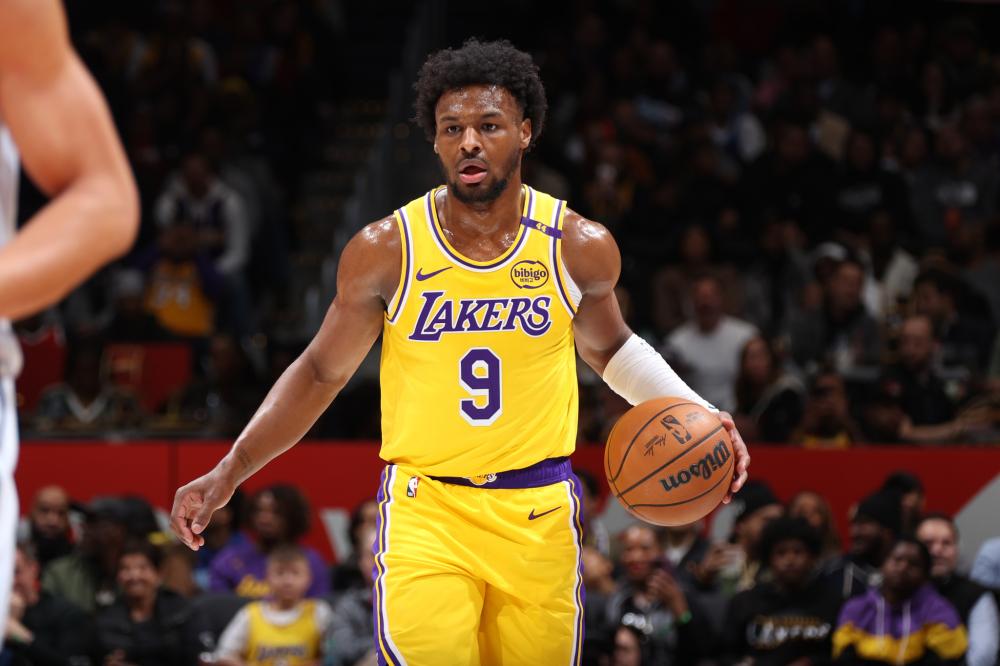 与阿尔卡拉 与阿尔卡拉